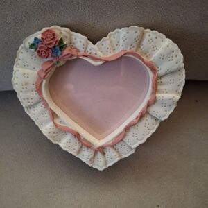 Heart Shaped Lace Photo Frame